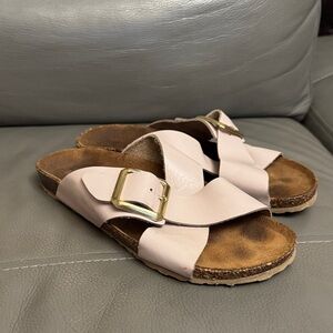 BioGold Blush Sandals with Gold Buckle